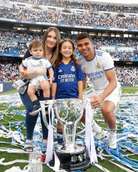 casemiro wife