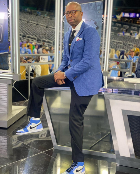 Kenny Smith Bio