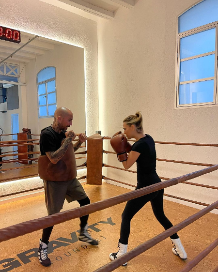 Elena Galera boxing