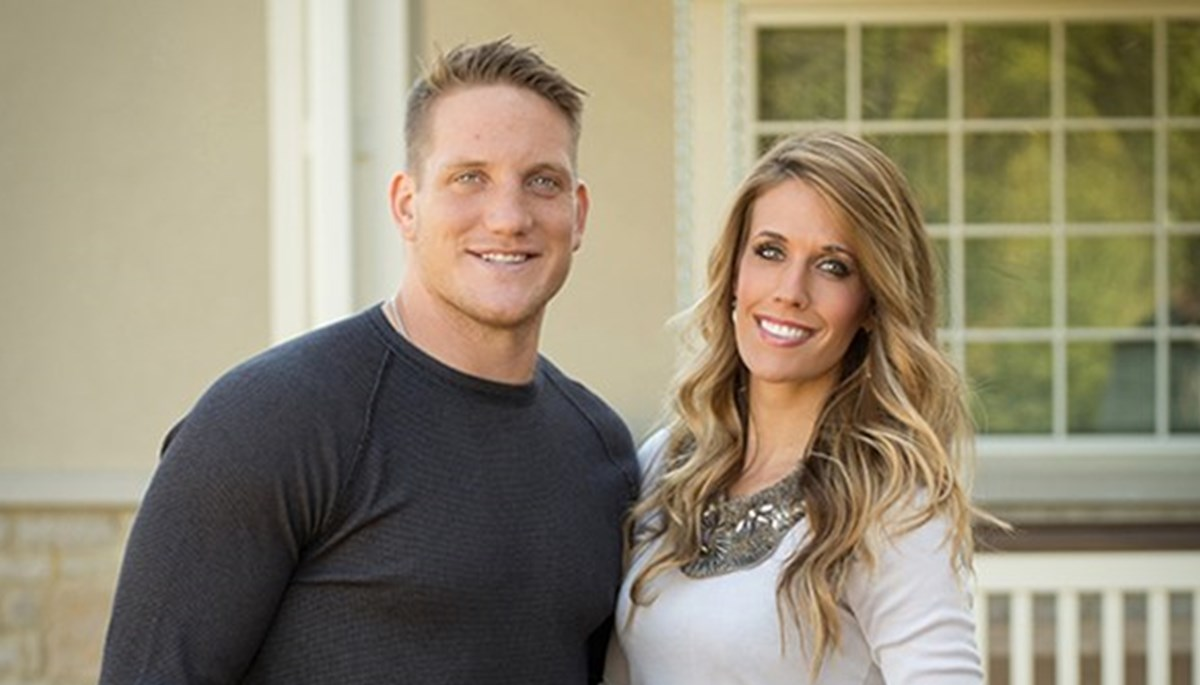 aj hawk wife laura quinn hawk wiki bio