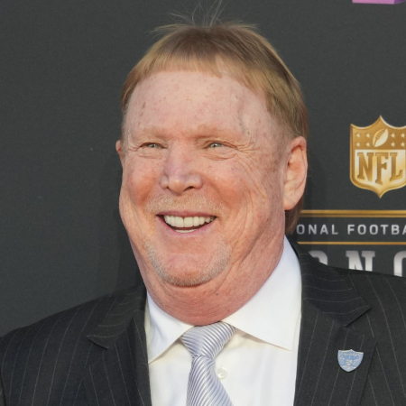 mark davis hairstyle