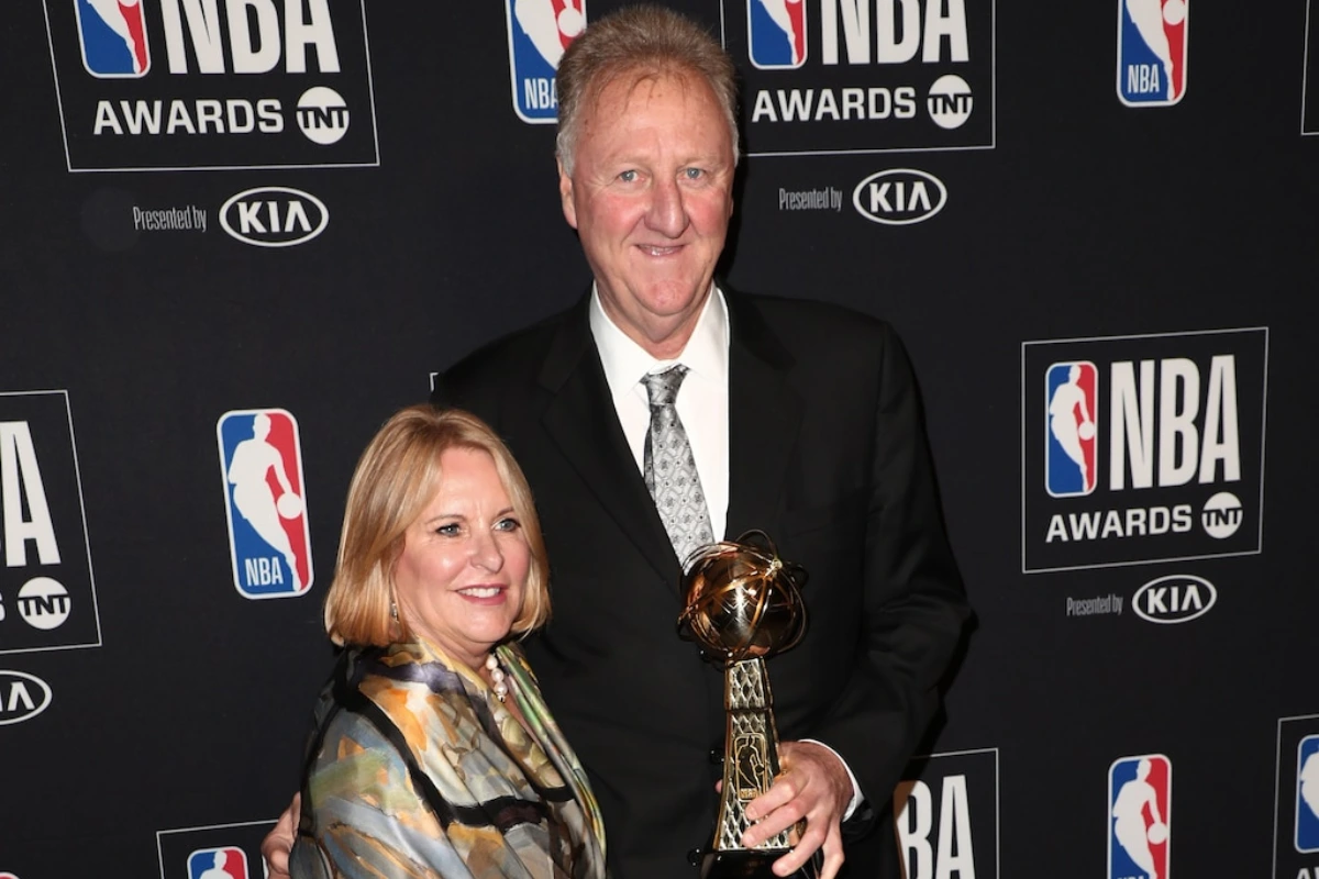 larry bird wife dinah mattingly wiki bio