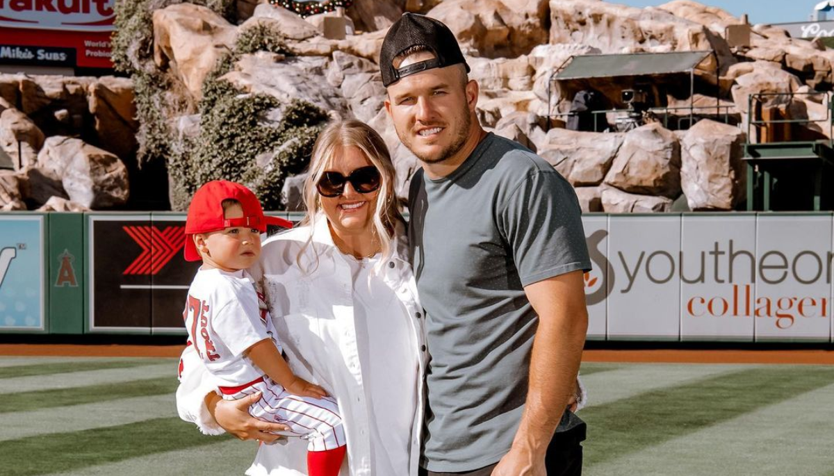 mike trout wife jessica cox wiki bio