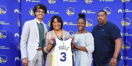 jordan poole with his father anthony poole mother monet poole and sister alex poole