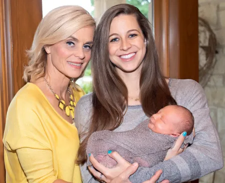 kim mulkey with her daughter makenzie robertson 