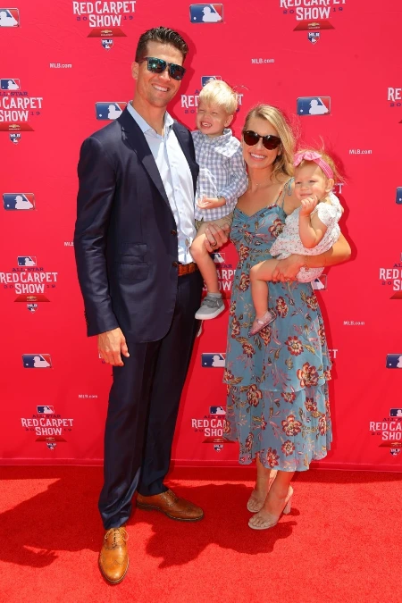 stacey harris and jacob degrom with their kids