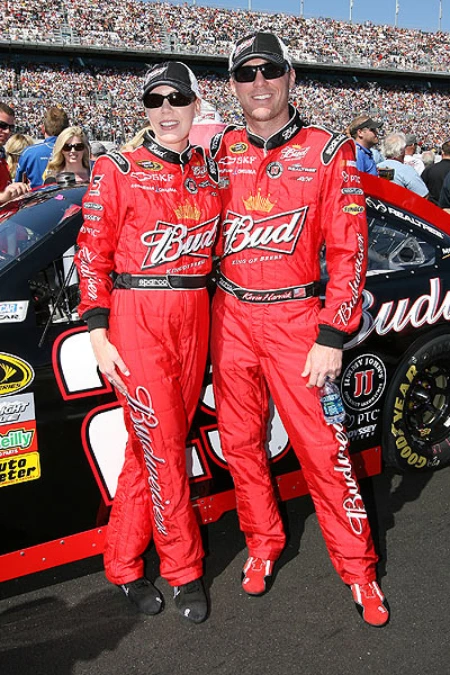 kevin harvick with his wife