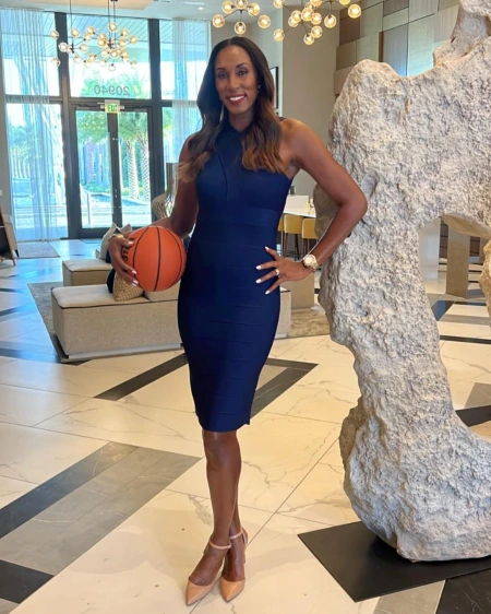 lisa leslie net worth 