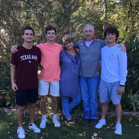 mark bennett and stacy bennett with their three children named marcus, jake, and sam bennett