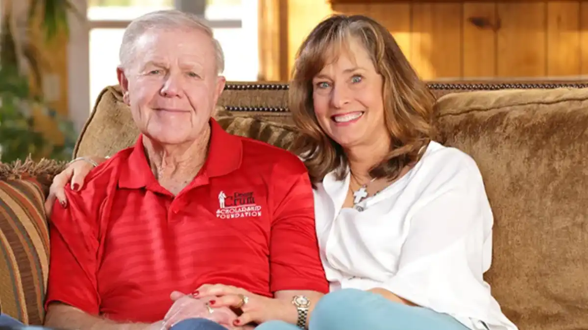 denny crum wife biography