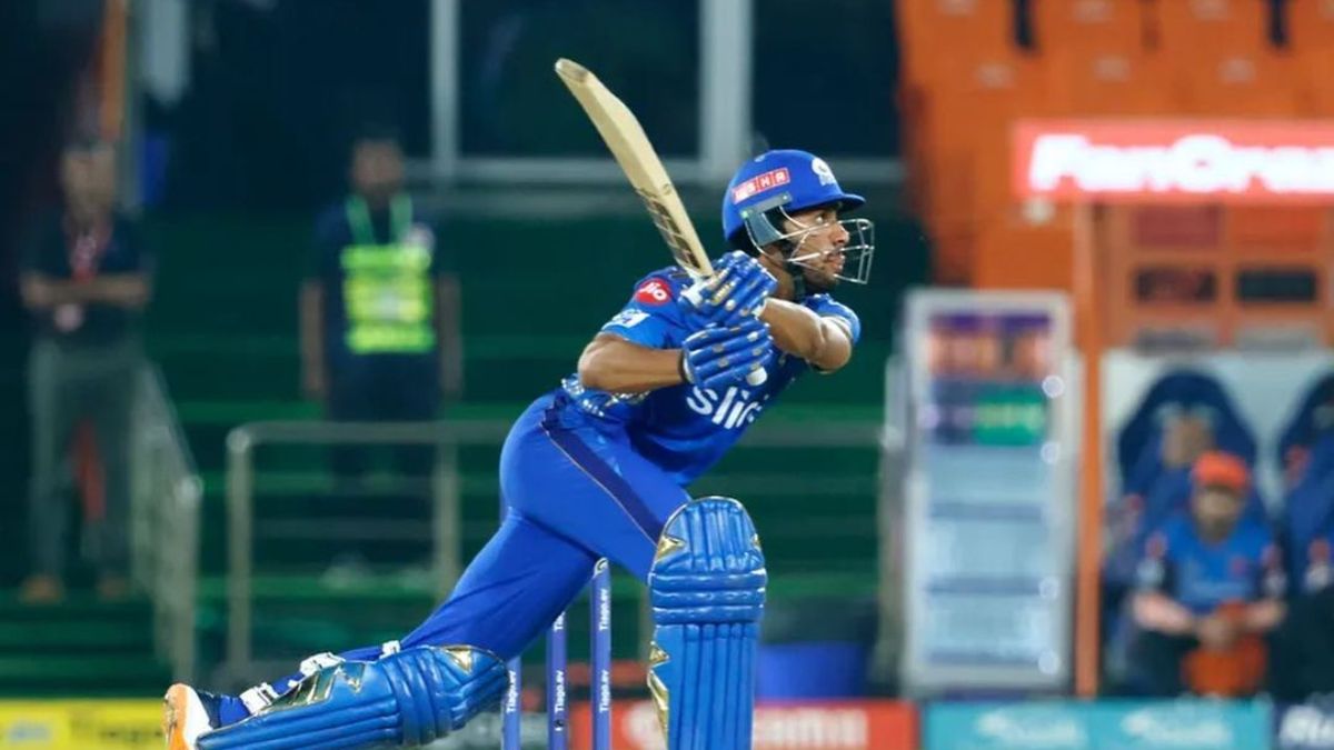 tilak varma plays for mumbai indians in ipl 2023