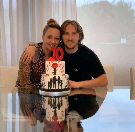 vanja bosnic and luka modric anniversary