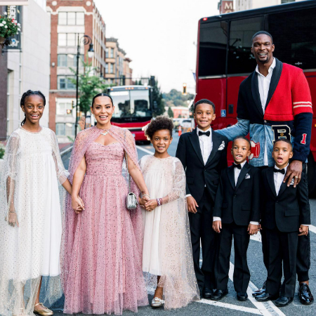 Chris Bosh with his childrens