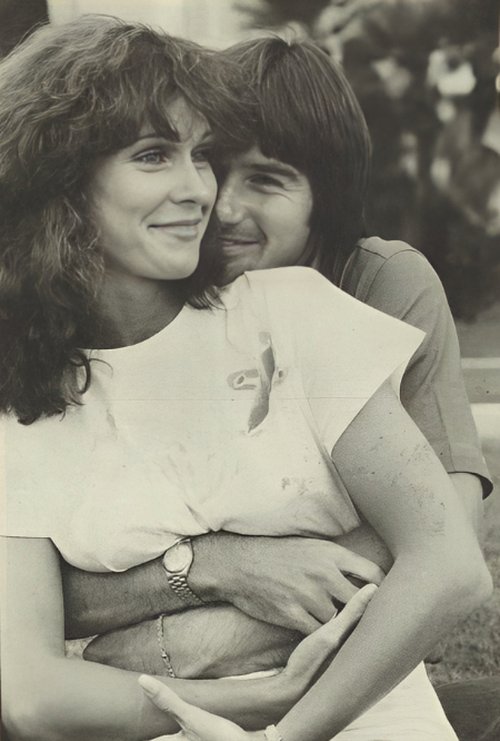 jimmy connors hugging her wife, patti mcguire in 1981