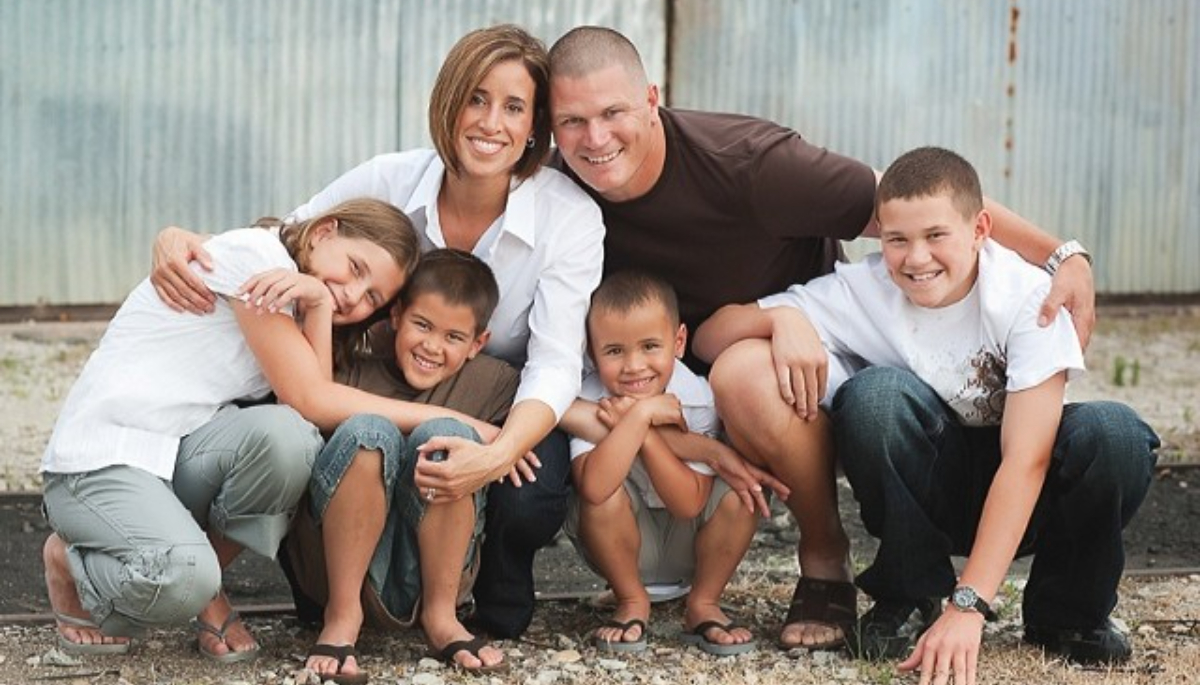 jon kitna sons jordan, jada, jalen, jamison, chris, and casey biography