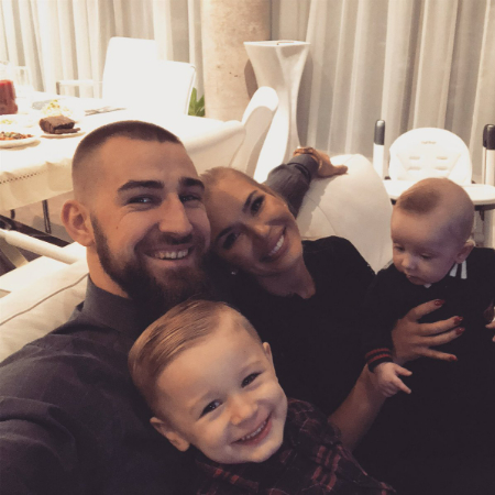 Jonas Valanciunas and Egle enjoying a quality time with their children.