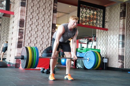 jonny bairstow lifting weight in the gym