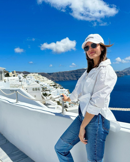 torrey devitto during a visit at greece in april 2023